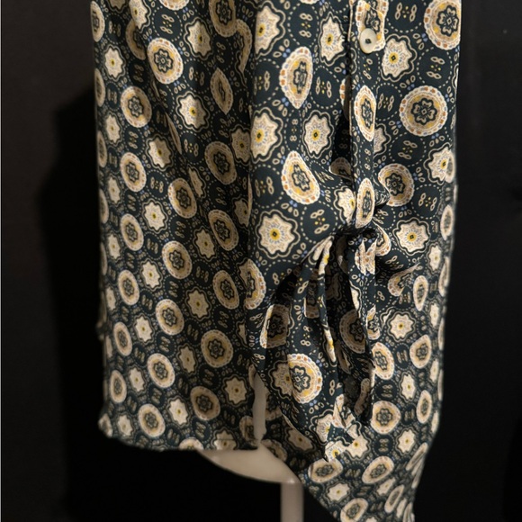 Alice Blue for Stitch Fix Forest Green Medallion Mandala print hi low blouse - Picture 3 of 6